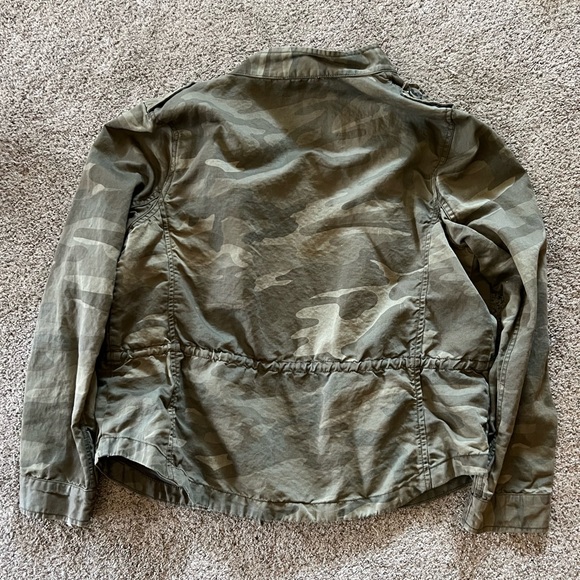 LOFT Camo Jacket - Picture 4 of 4